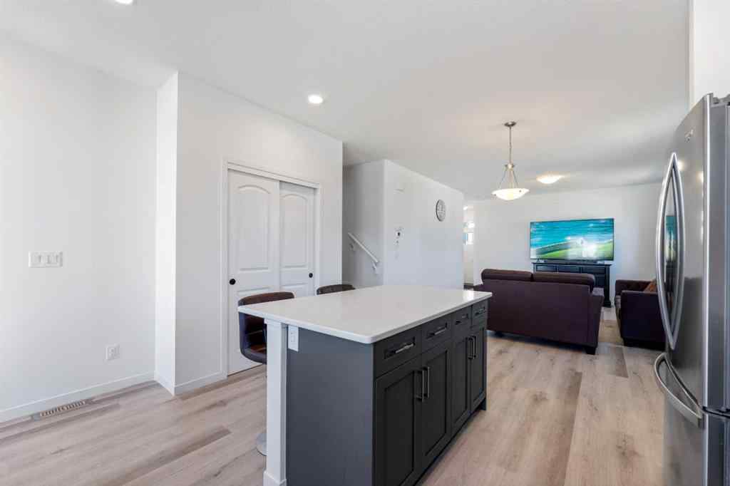 MLS® A2233183 - 180 Chelsea Glen  in Chelsea_CH Chestermere, Residential