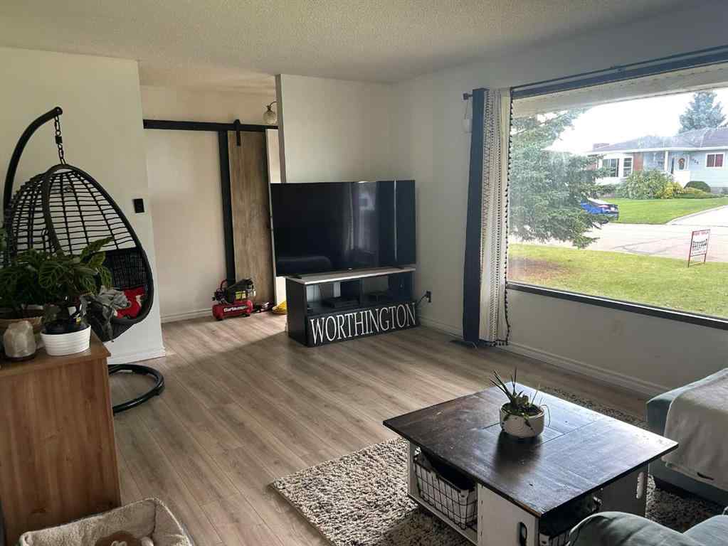 MLS® A2233193 - 1029 18 Avenue   in Wainwright Wainwright, Residential