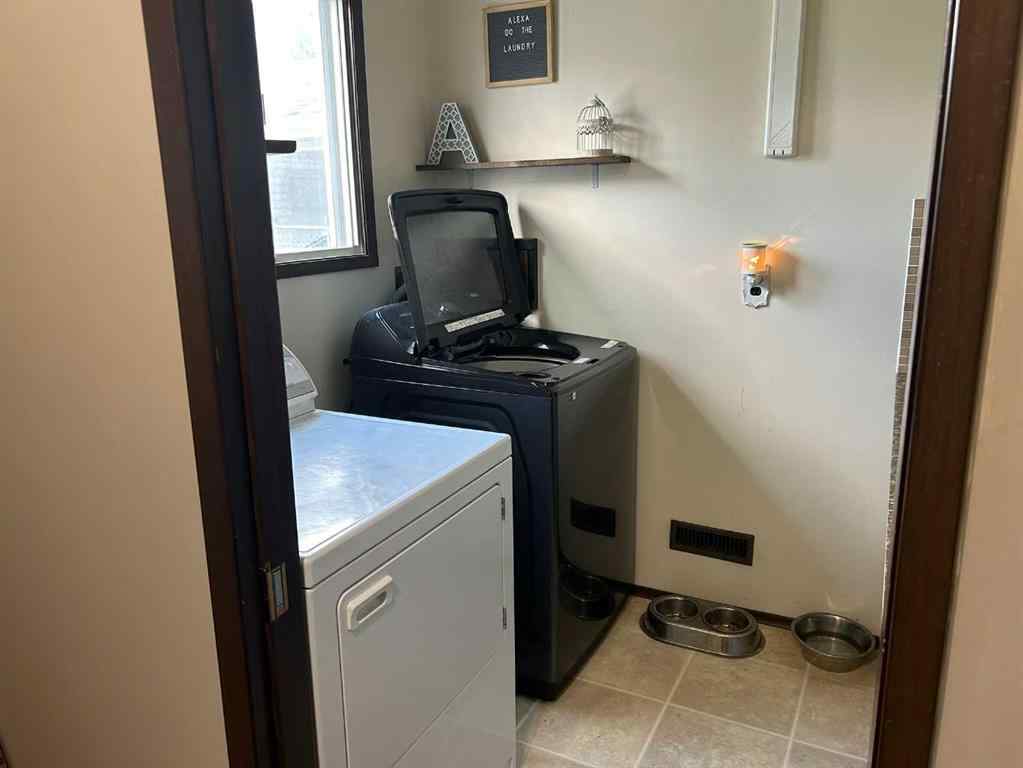 MLS® A2233193 - 1029 18 Avenue   in Wainwright Wainwright, Residential