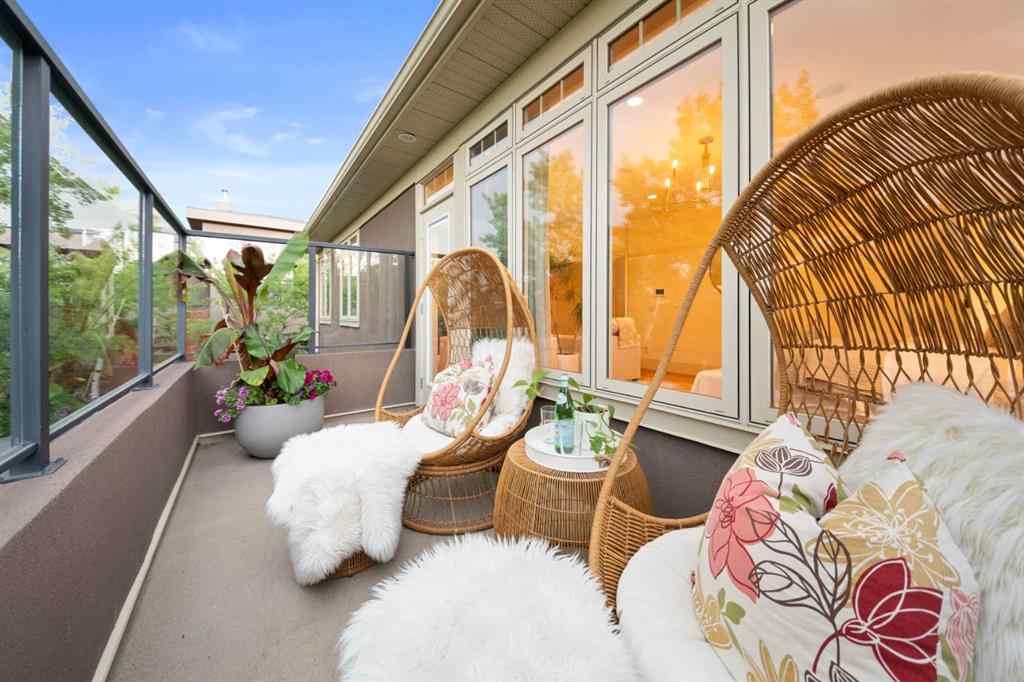 MLS® A2233196 - 108 Posthill Drive SW in Springbank Hill Calgary, Residential