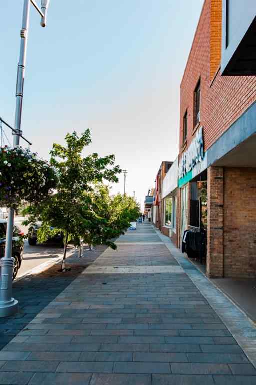 MLS® A2233248 - 10027A 100 Avenue  in Central Business District Grande Prairie, Commercial