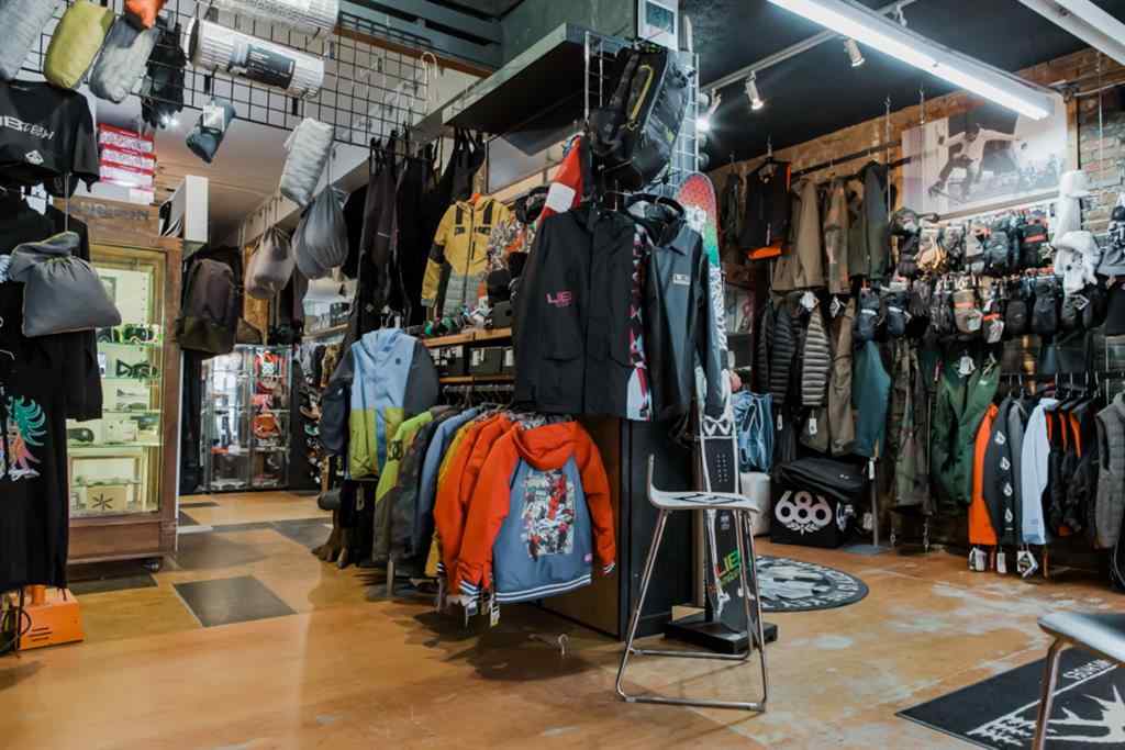 MLS® A2233248 - 10027A 100 Avenue  in Central Business District Grande Prairie, Commercial