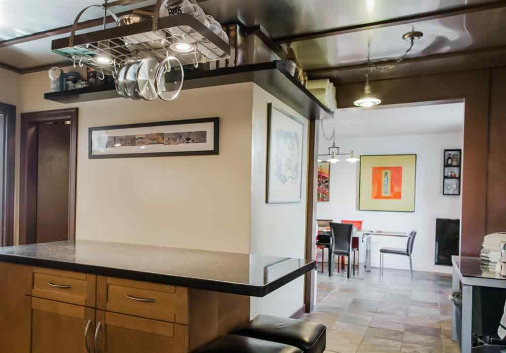 MLS® A2233248 - 10027A 100 Avenue  in Central Business District Grande Prairie, Commercial