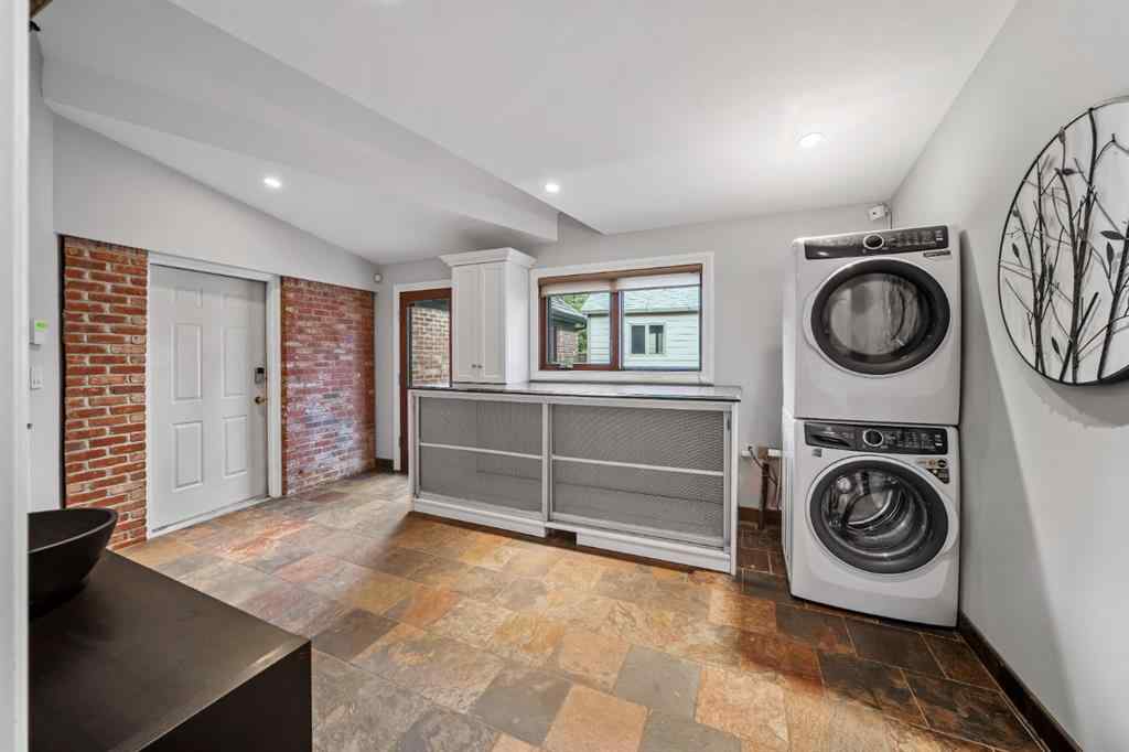 MLS® A2233257 - 5 Woodside Lane  in Larch Canmore, Residential