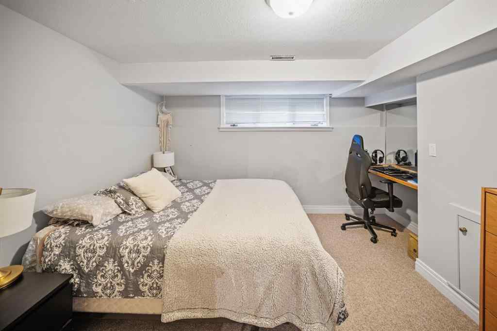 MLS® A2233257 - 5 Woodside Lane  in Larch Canmore, Residential