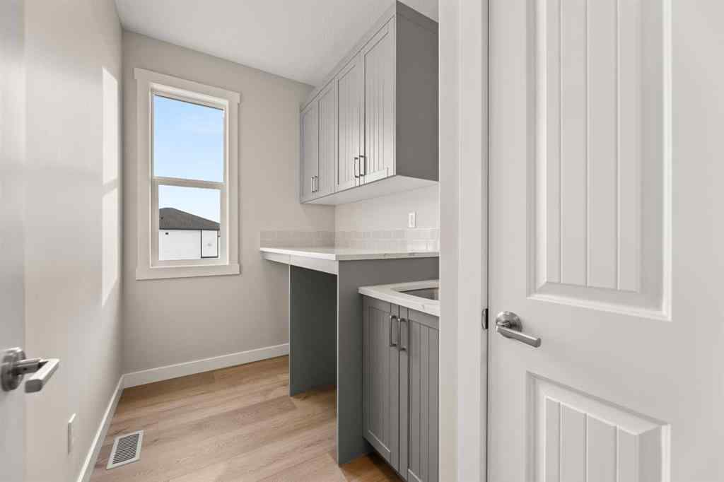 MLS® A2233274 - 5 Williams Avenue  in NONE Olds, Residential