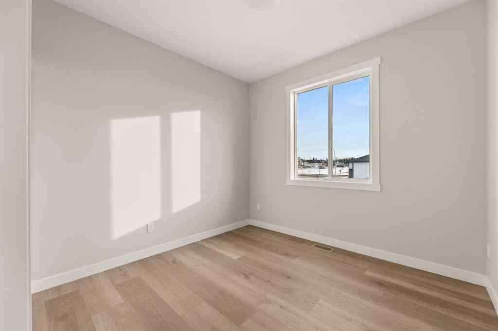 MLS® A2233274 - 5 Williams Avenue  in NONE Olds, Residential
