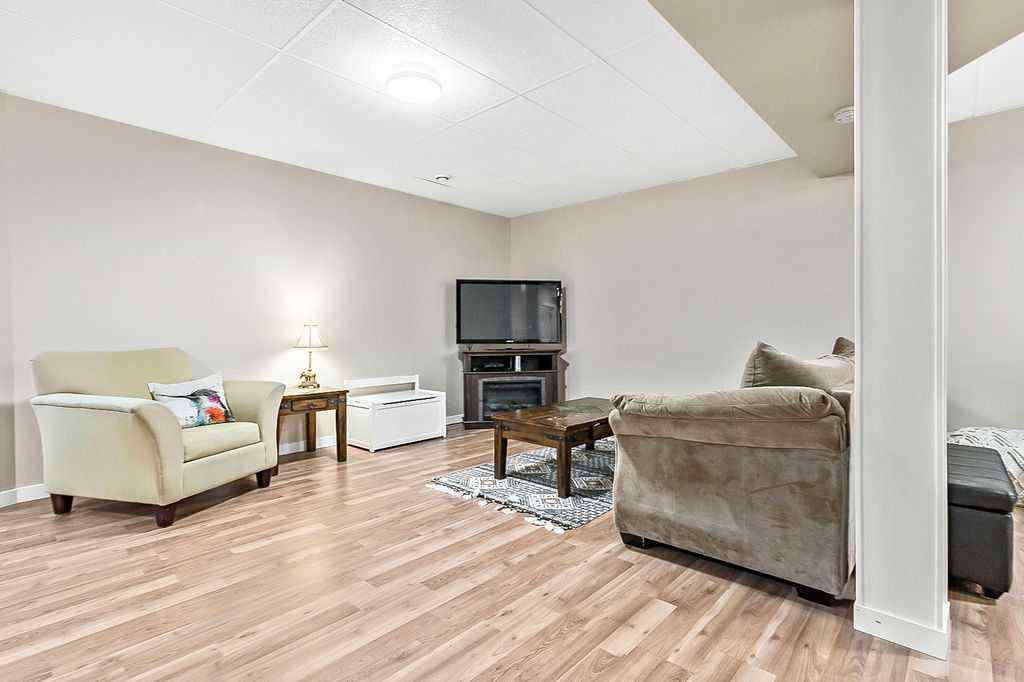 MLS® A2233289 - 11 Westridge Rise  in Westridge Okotoks, Residential