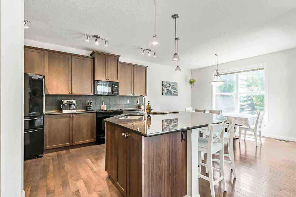 MLS® A2233289 - 11 Westridge Rise  in Westridge Okotoks, Residential