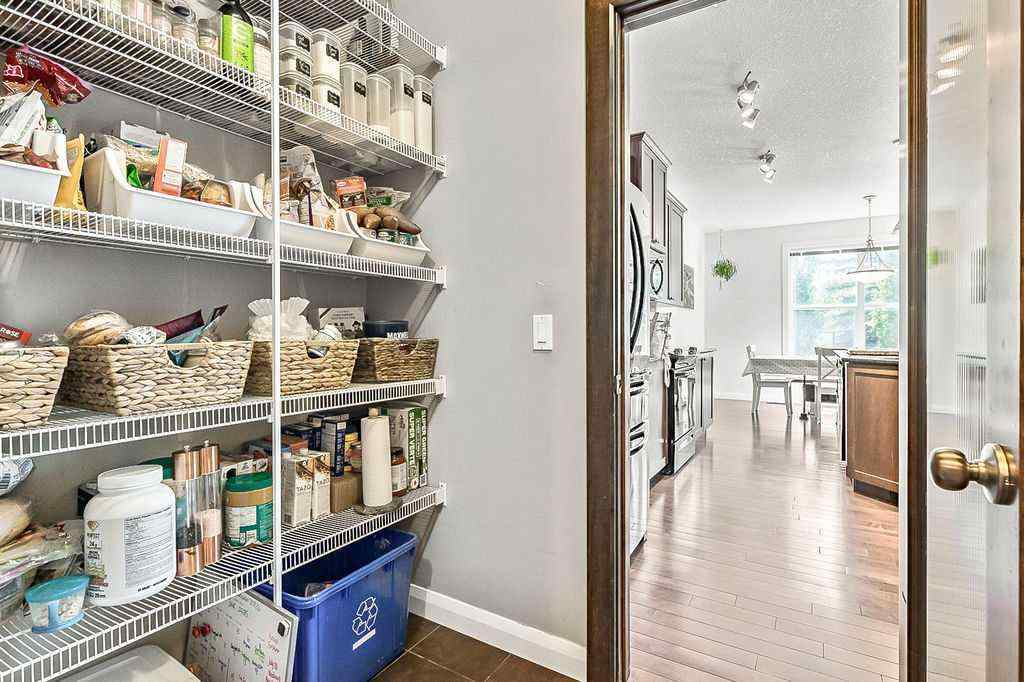 MLS® A2233289 - 11 Westridge Rise  in Westridge Okotoks, Residential
