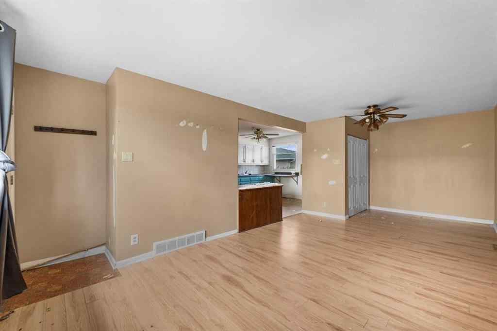 MLS® A2233300 - 6316 Bowwood Drive NW in Bowness Calgary, Residential