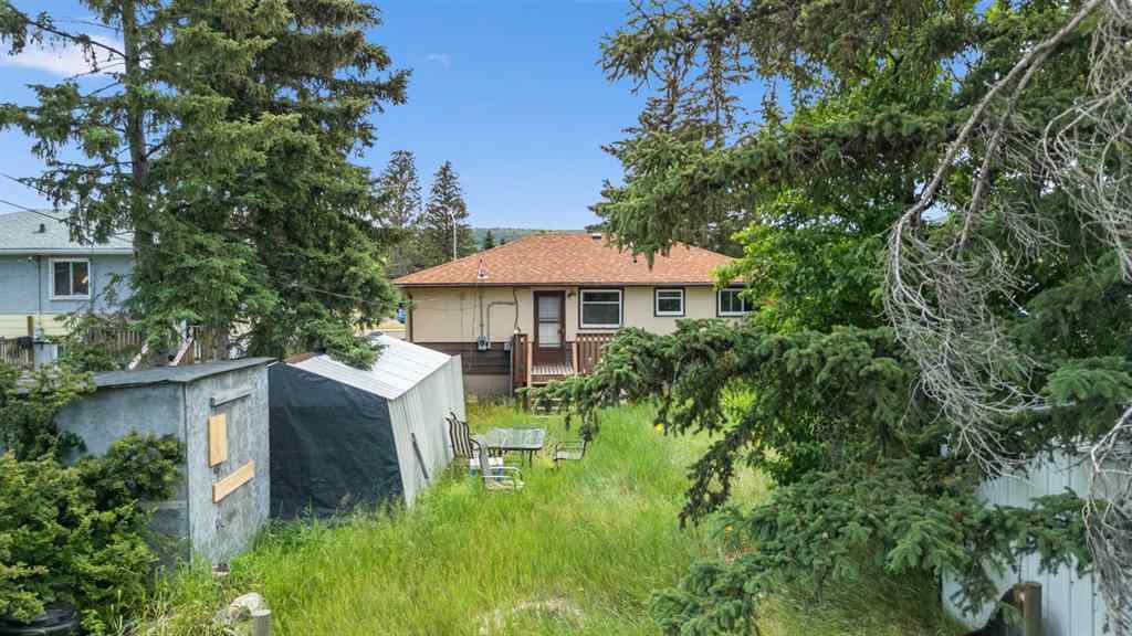 MLS® A2233300 - 6316 Bowwood Drive NW in Bowness Calgary, Residential