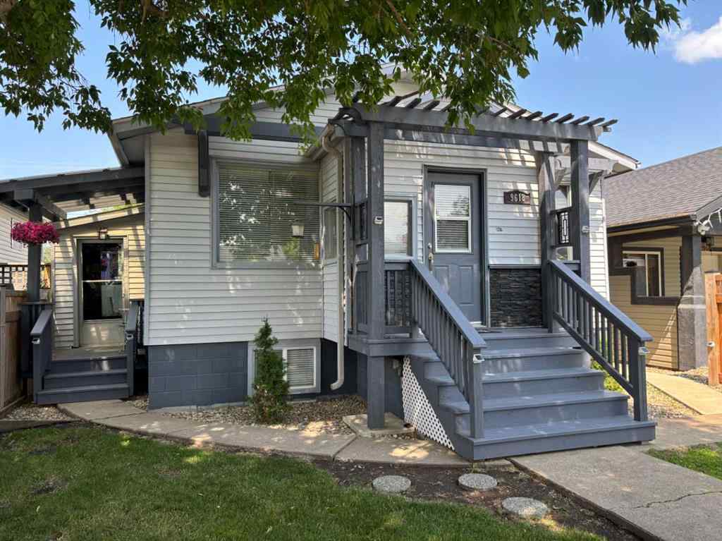 MLS® A2233303 - 9618 95 Avenue  in Downtown Peace River, Residential