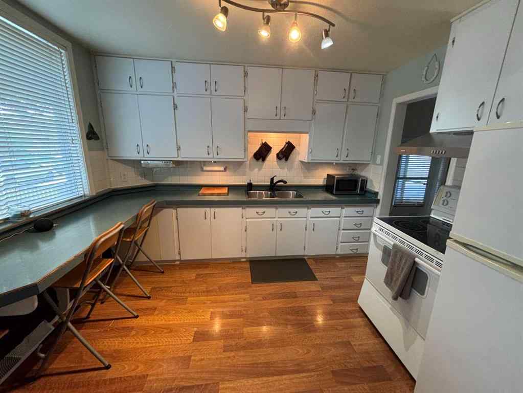 MLS® A2233303 - 9618 95 Avenue  in Downtown Peace River, Residential