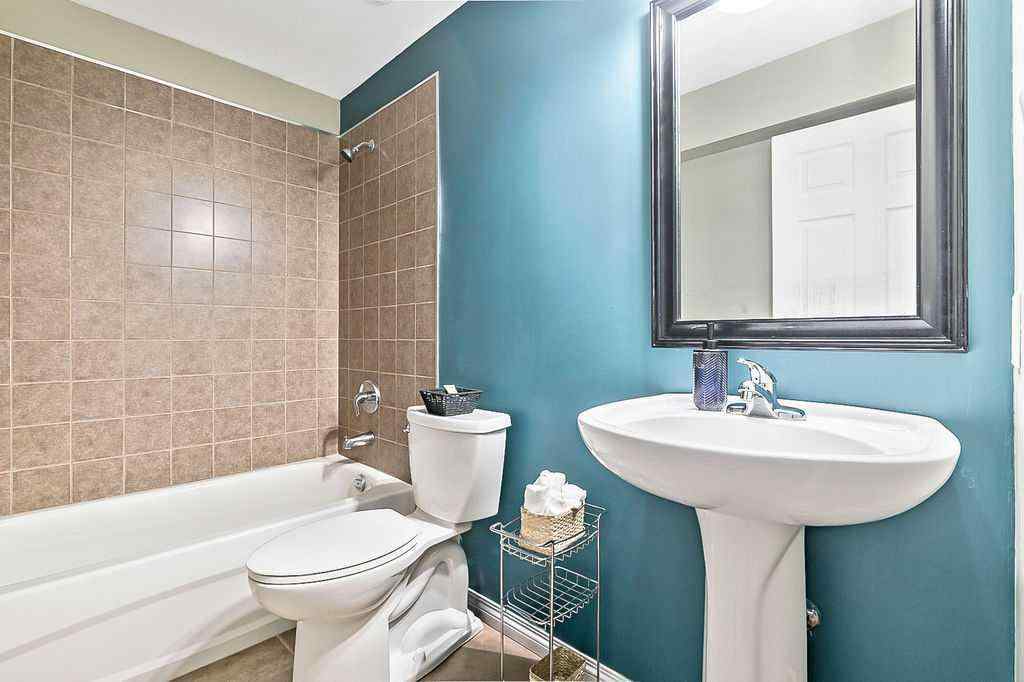 MLS® A2233325 - 18 Auburn Bay Court SE in Auburn Bay Calgary, Residential