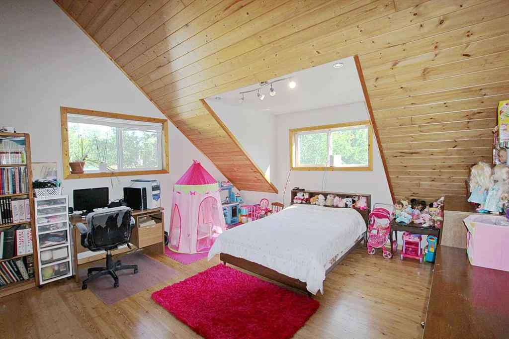 MLS® A2233329 - 1314 Cottonwood Close  in NONE Sunbreaker Cove, Residential
