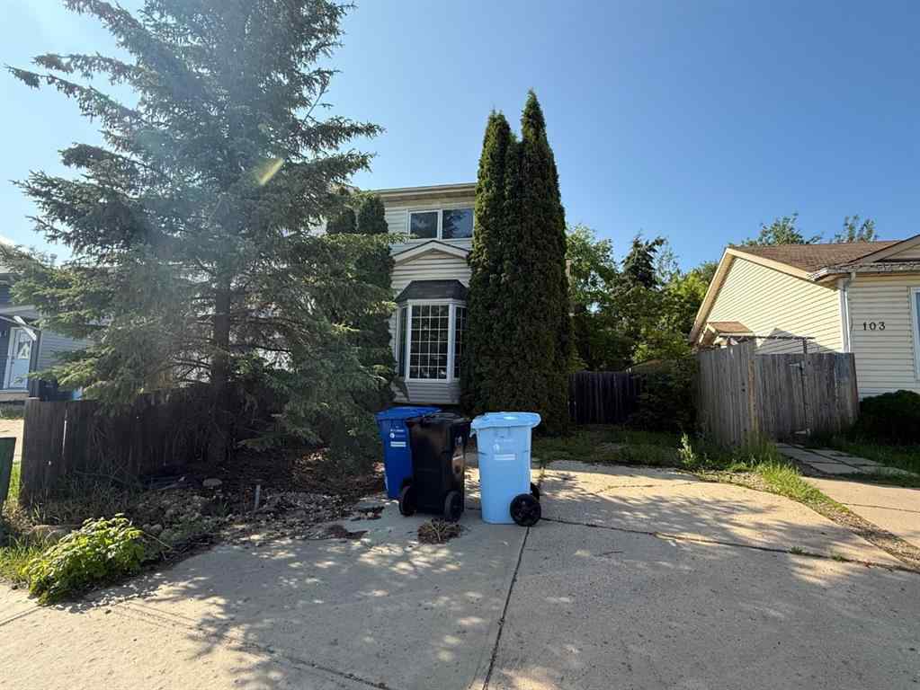 MLS® A2233352 - 105 Windsor Drive  in Thickwood Fort McMurray, Residential