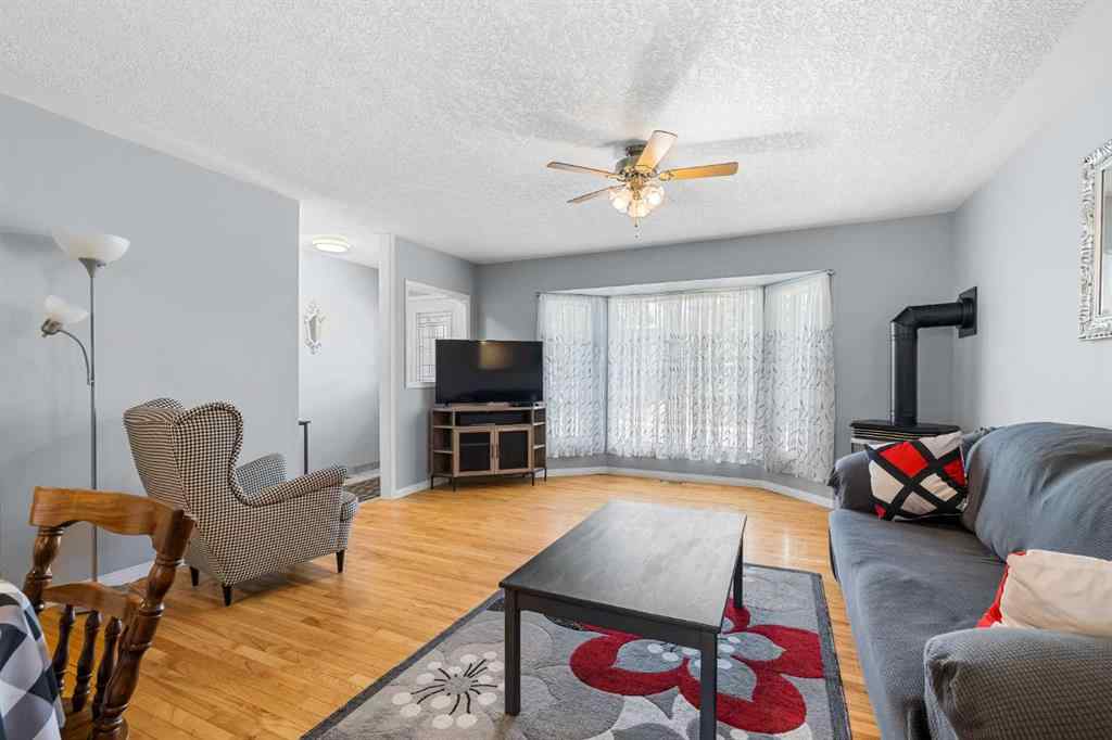 MLS® A2233378 - 461 78 Avenue NE in Huntington Hills Calgary, Residential