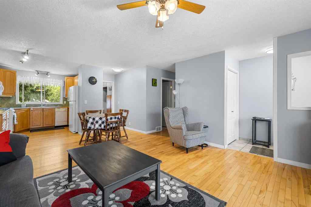 MLS® A2233378 - 461 78 Avenue NE in Huntington Hills Calgary, Residential