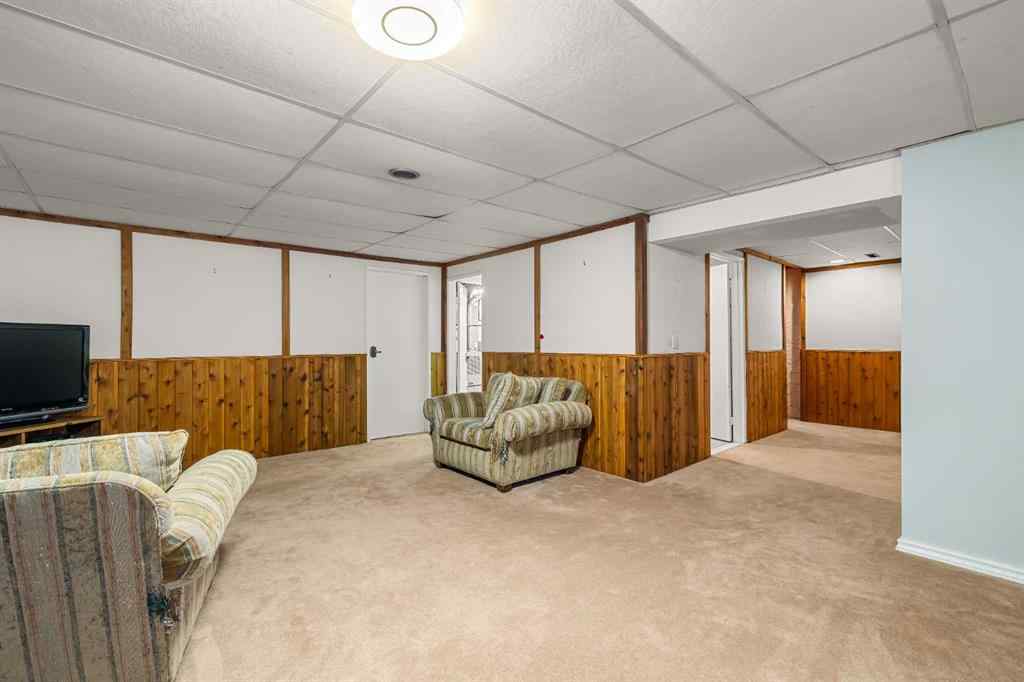 MLS® A2233378 - 461 78 Avenue NE in Huntington Hills Calgary, Residential