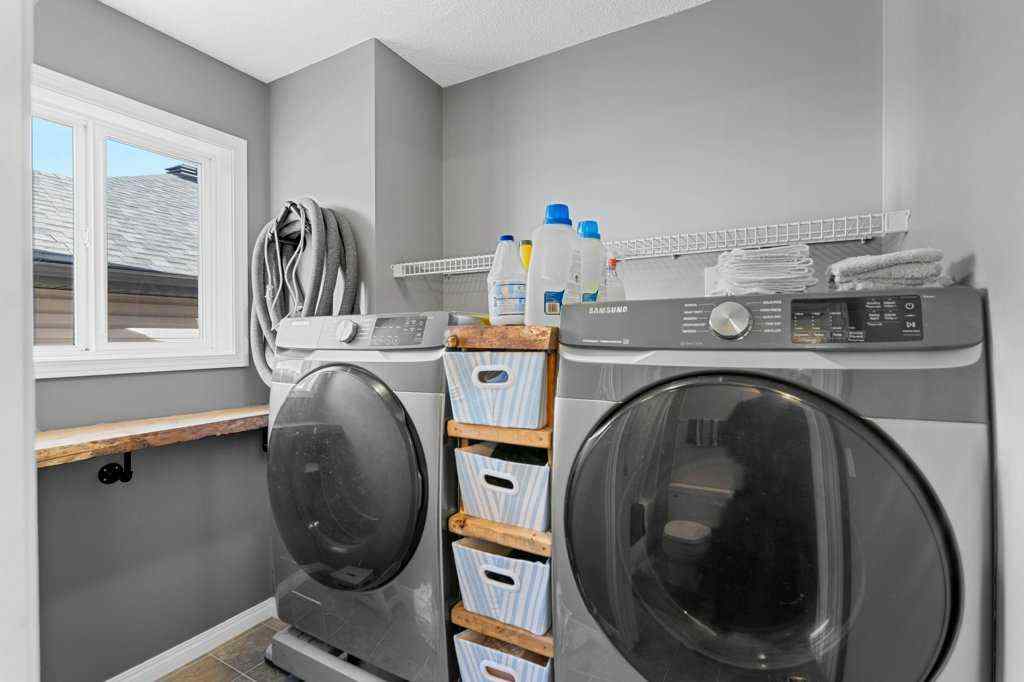 MLS® A2233379 - 64 Everglen Rise SW in Evergreen Calgary, Residential
