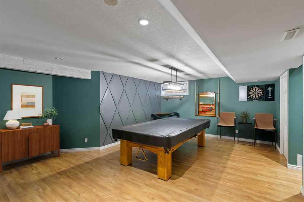 MLS® A2233379 - 64 Everglen Rise SW in Evergreen Calgary, Residential