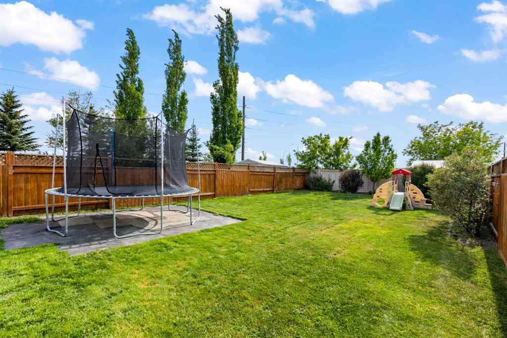 MLS® A2233379 - 64 Everglen Rise SW in Evergreen Calgary, Residential