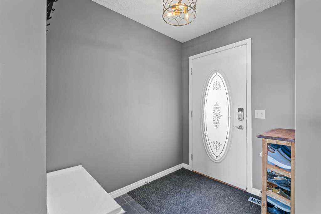 MLS® A2233379 - 64 Everglen Rise SW in Evergreen Calgary, Residential
