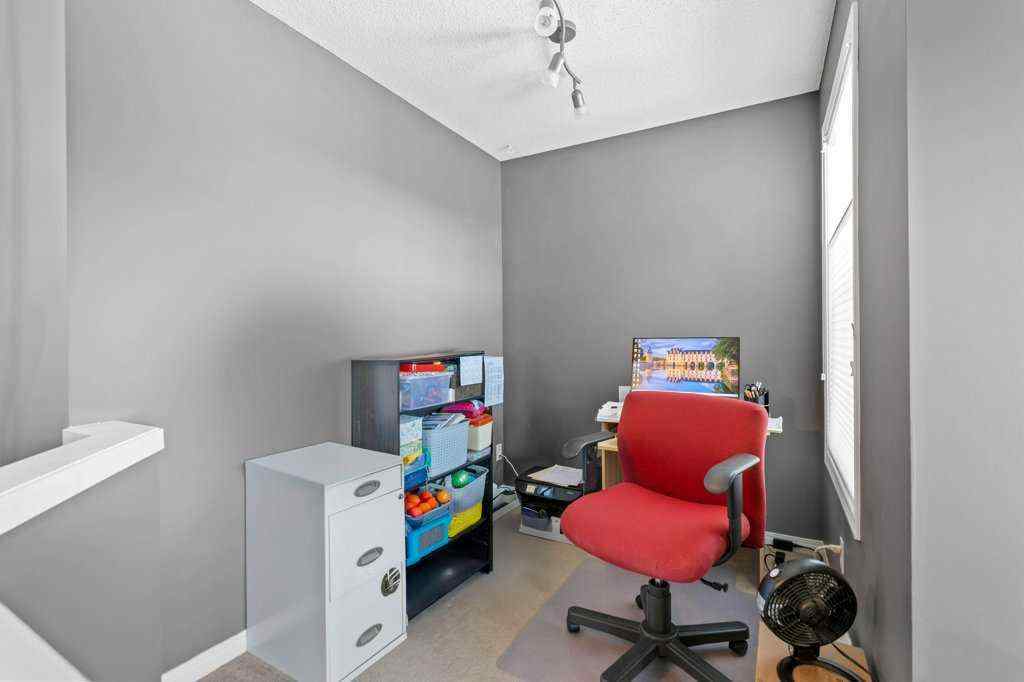 MLS® A2233379 - 64 Everglen Rise SW in Evergreen Calgary, Residential