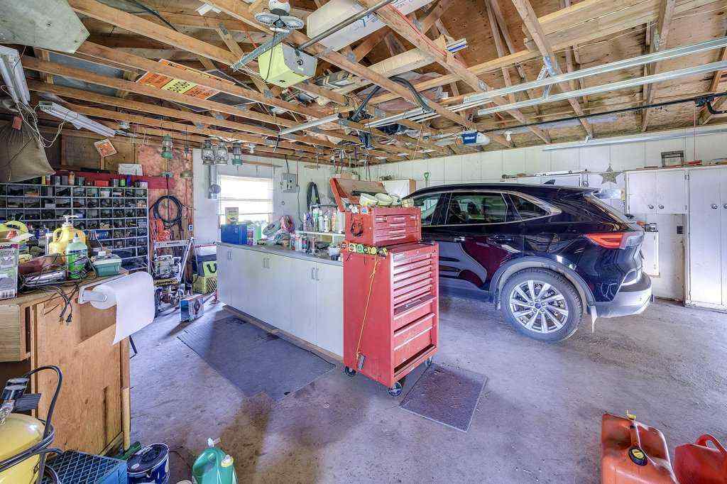 MLS® A2233388 - 39321 Range Road 273   in NONE Rural Lacombe County, Residential