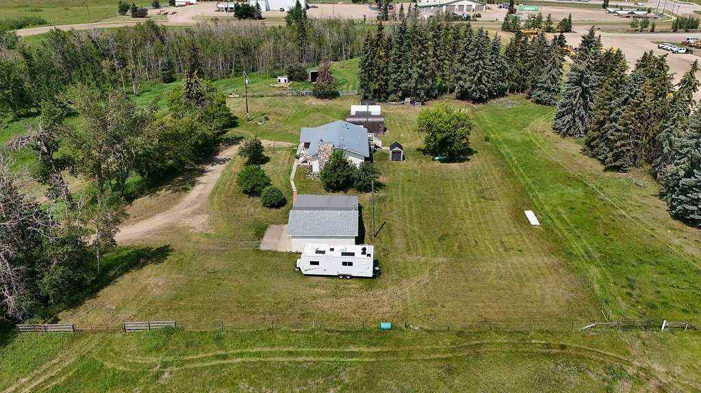 MLS® A2233388 - 39321 Range Road 273   in NONE Rural Lacombe County, Residential