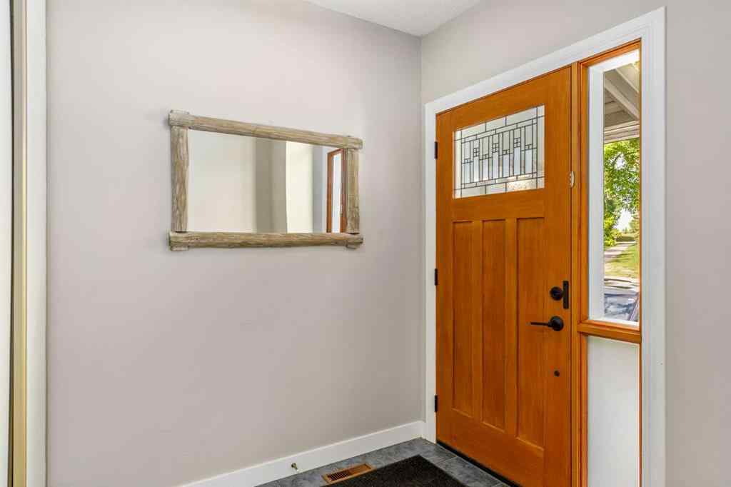 MLS® A2233396 - 271 Millrise Drive SW in Millrise Calgary, Residential