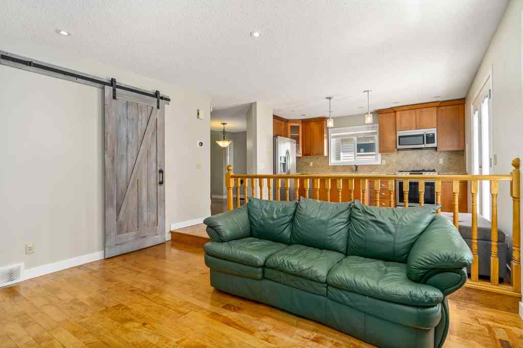 MLS® A2233396 - 271 Millrise Drive SW in Millrise Calgary, Residential