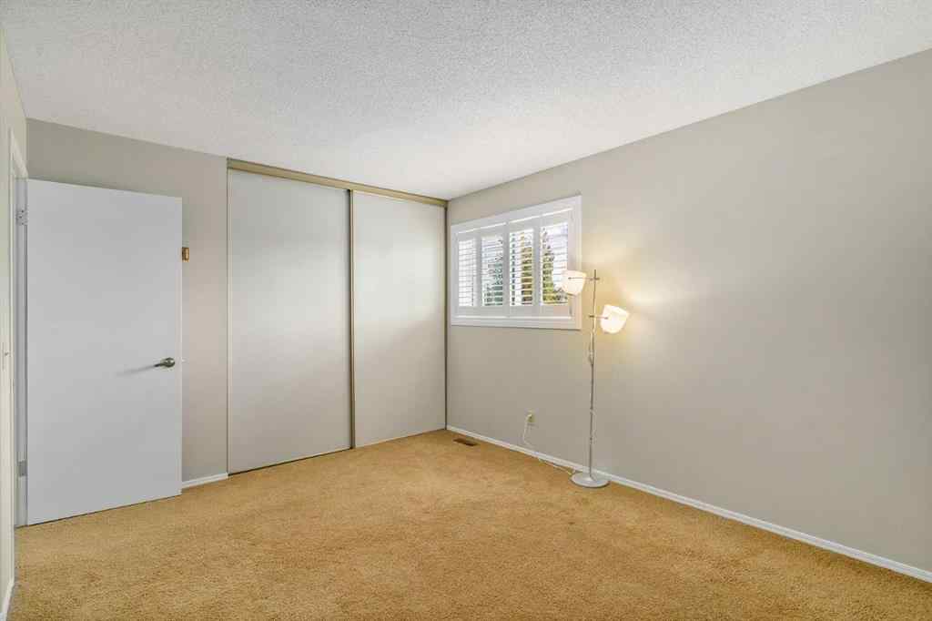 MLS® A2233396 - 271 Millrise Drive SW in Millrise Calgary, Residential