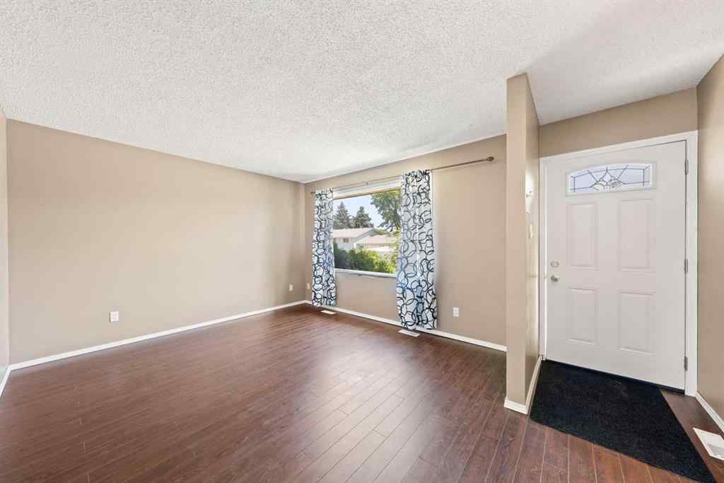 MLS® A2233397 - 40 Lake Bevan Drive E in Lakewood Brooks, Residential