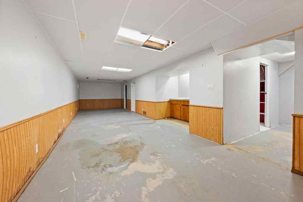 MLS® A2233397 - 40 Lake Bevan Drive E in Lakewood Brooks, Residential