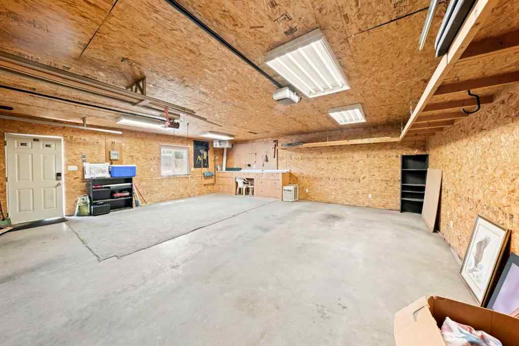 MLS® A2233397 - 40 Lake Bevan Drive E in Lakewood Brooks, Residential