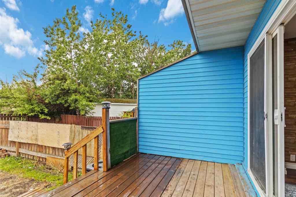 MLS® A2233403 - 116 Wallace Place  in Thickwood Fort McMurray, Residential