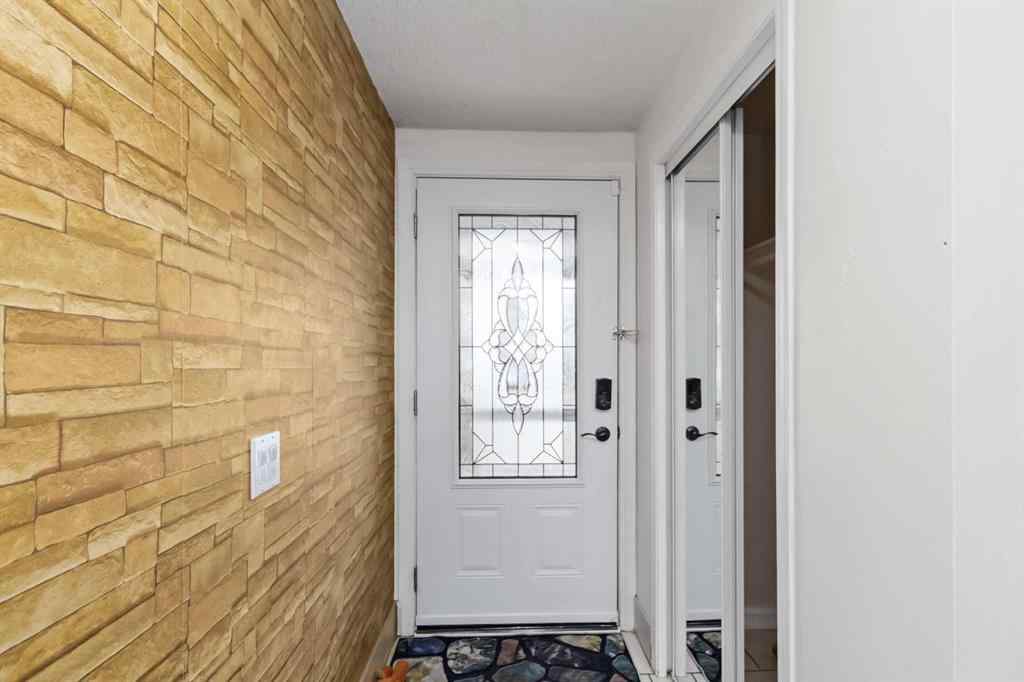 MLS® A2233403 - 116 Wallace Place  in Thickwood Fort McMurray, Residential