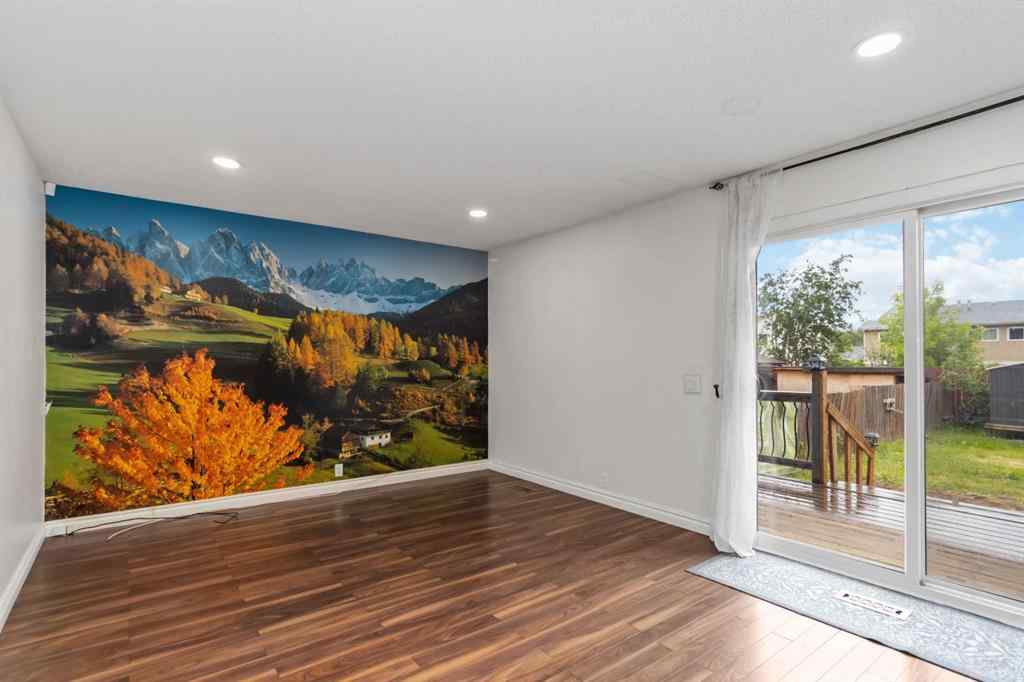 MLS® A2233403 - 116 Wallace Place  in Thickwood Fort McMurray, Residential