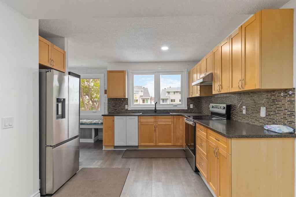 MLS® A2233403 - 116 Wallace Place  in Thickwood Fort McMurray, Residential