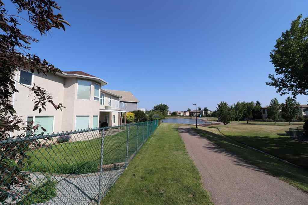MLS® A2233414 - 77 Fairmont Park Landing S in Fairmont Lethbridge, Residential