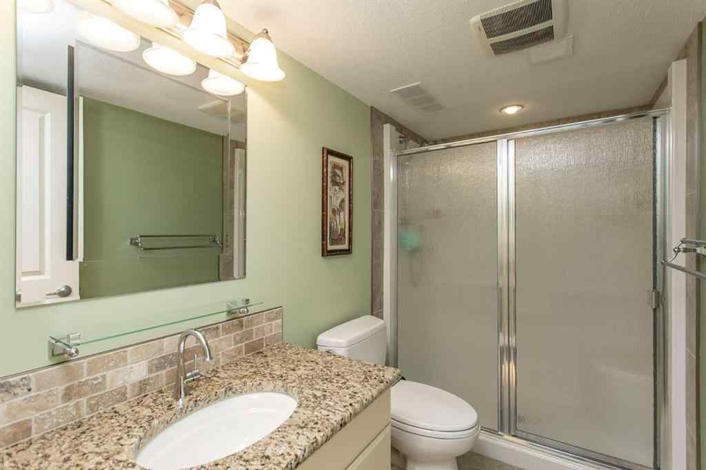 MLS® A2233429 - 20 Beardsley Crescent  in College Heights Lacombe, Residential
