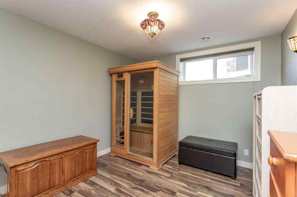MLS® A2233429 - 20 Beardsley Crescent  in College Heights Lacombe, Residential