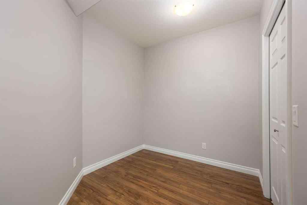 MLS® A2233434 - 121 Gravelstone Way  in Stonecreek Fort McMurray, Residential