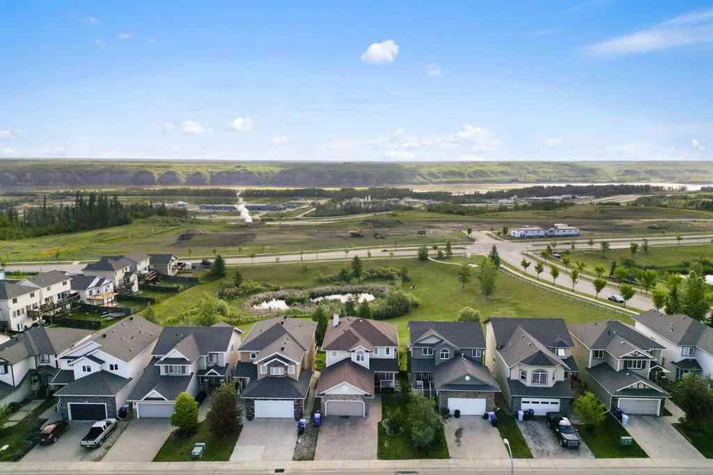 MLS® A2233434 - 121 Gravelstone Way  in Stonecreek Fort McMurray, Residential