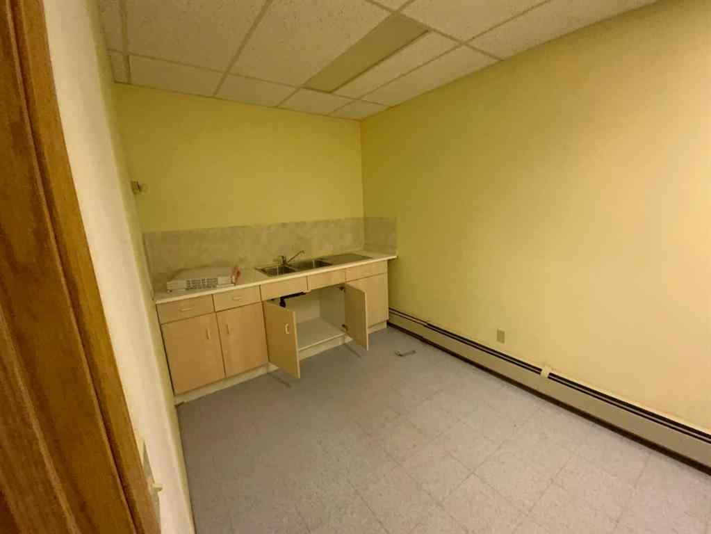 MLS® A2233437 - 115 & 117 4 th Avenue S in NONE Three Hills, Commercial