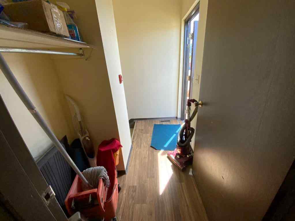 MLS® A2233437 - 115 & 117 4 th Avenue S in NONE Three Hills, Commercial