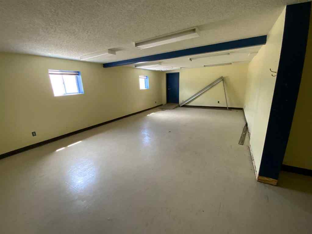 MLS® A2233437 - 115 & 117 4 th Avenue S in NONE Three Hills, Commercial