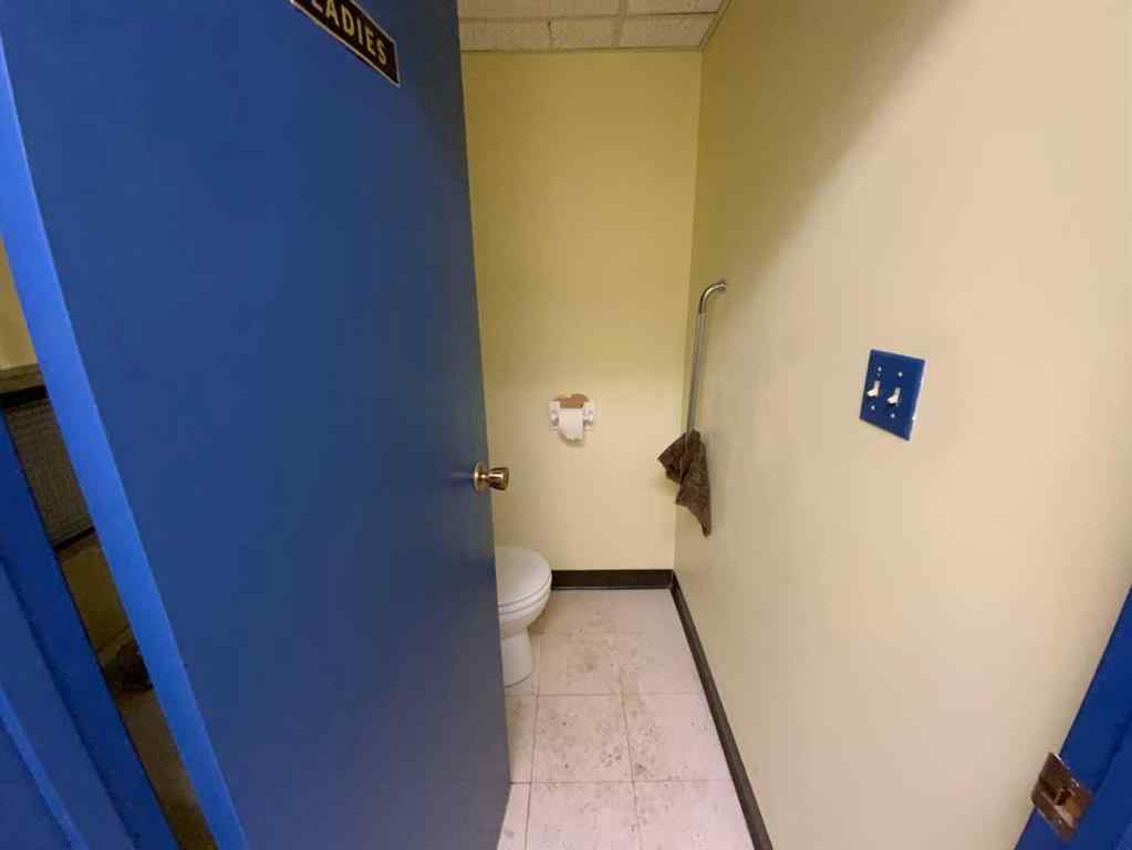 MLS® A2233437 - 115 & 117 4 th Avenue S in NONE Three Hills, Commercial